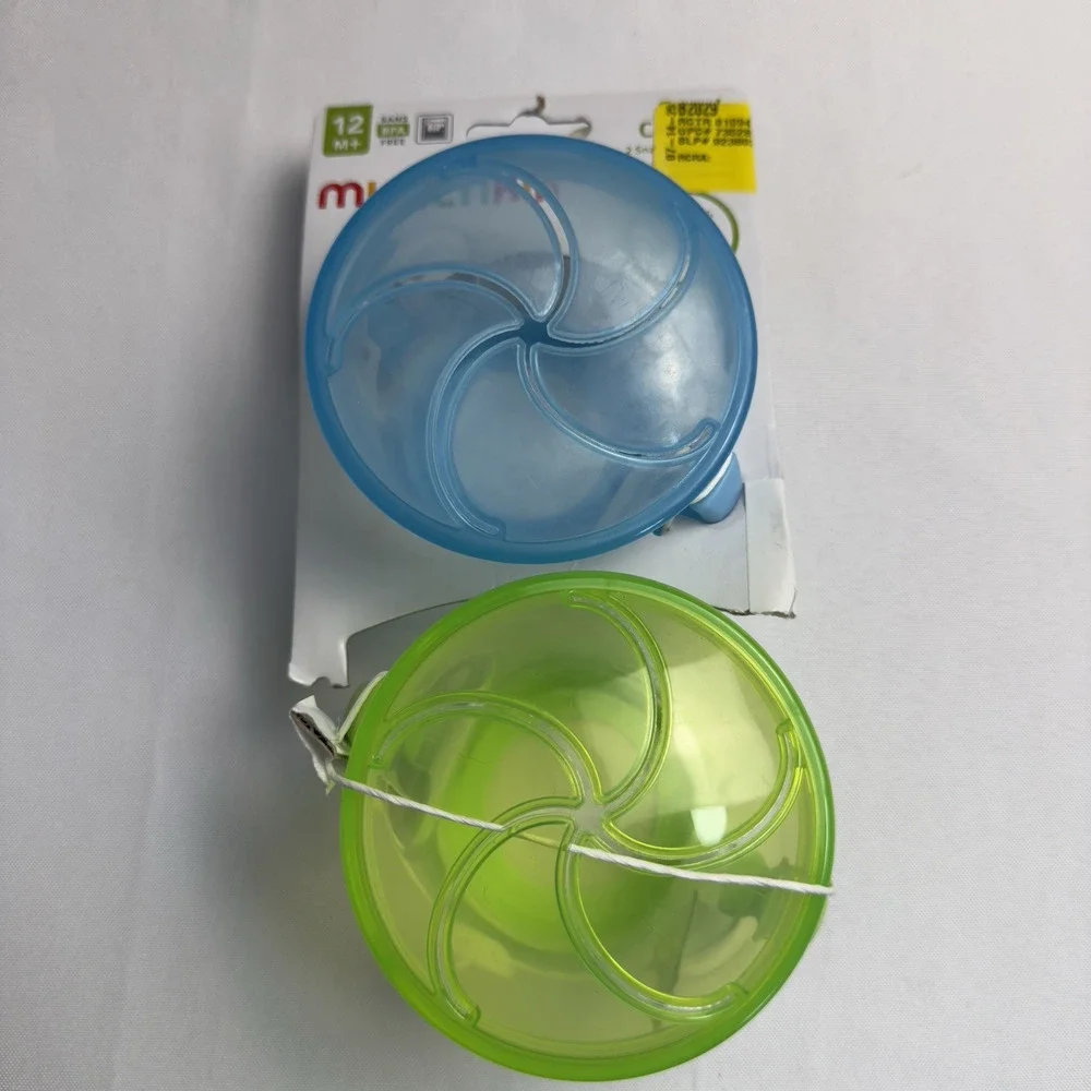 Munchkin Baby Feeding Cups Snack Catcher Set Of Two Cups Blue/Green
